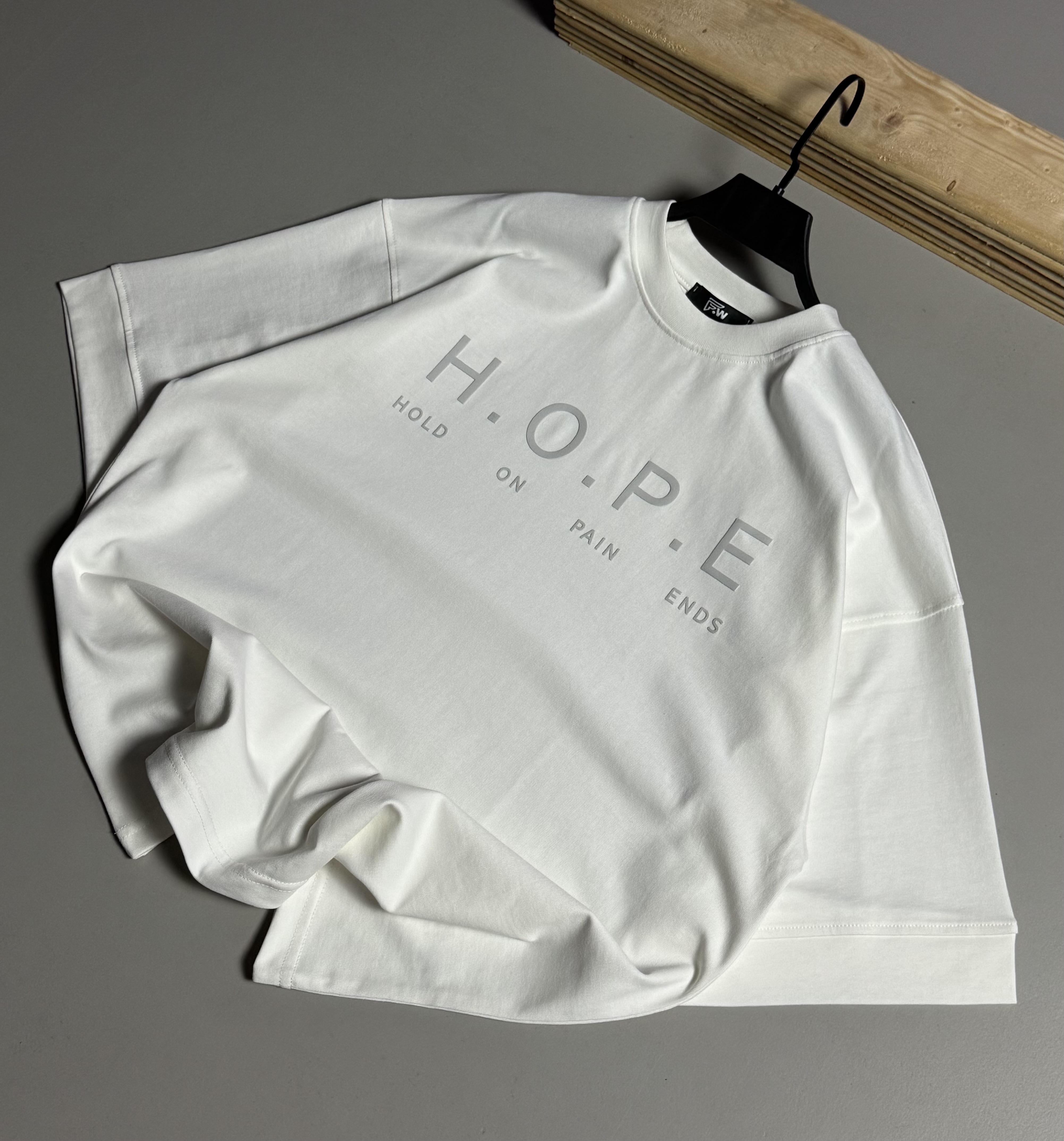 تیشرت باکسی مدل HOPE رنگ سفید کد H-93